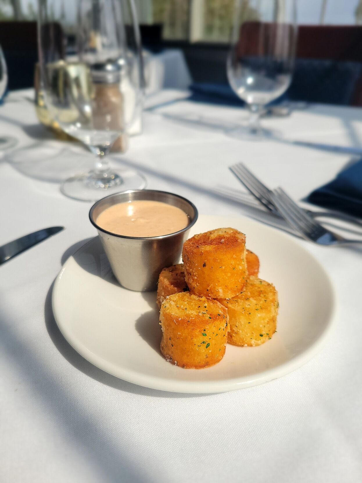 Fox Den at Linwood Country Club - Tater Tots - Linwood.jpg